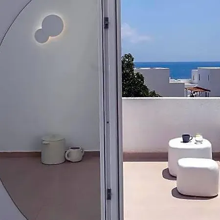 Voca & 4* Santorini Island