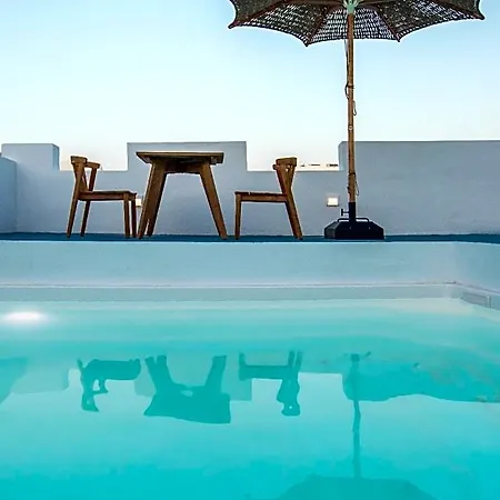 Hotel Voca & Santorini Island
