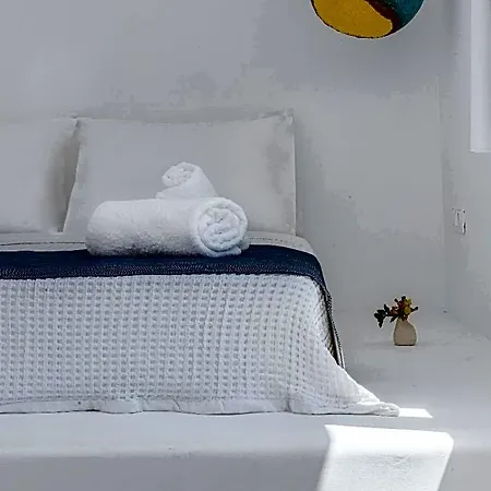 Voca & Hotel Santorini Island